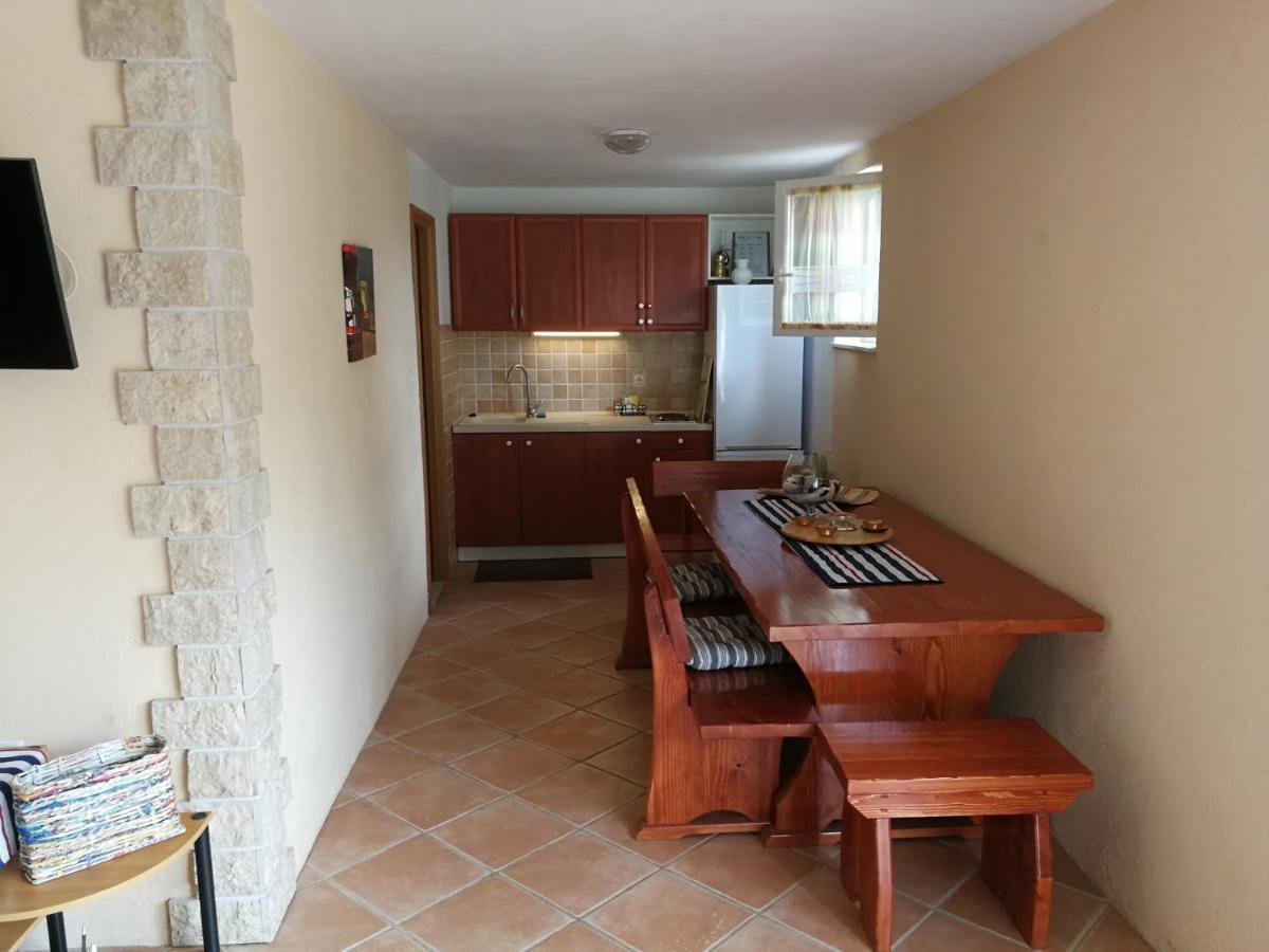 Apartmani Ban Omišalj Exteriér fotografie
