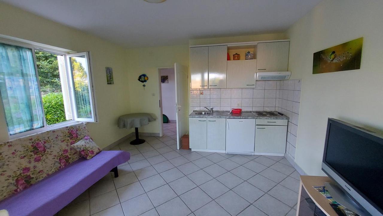 Apartmani Ban Omišalj Exteriér fotografie