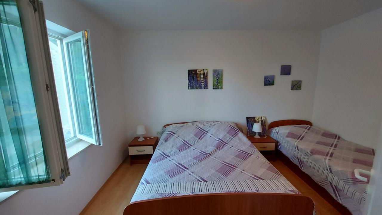 Apartmani Ban Omišalj Exteriér fotografie