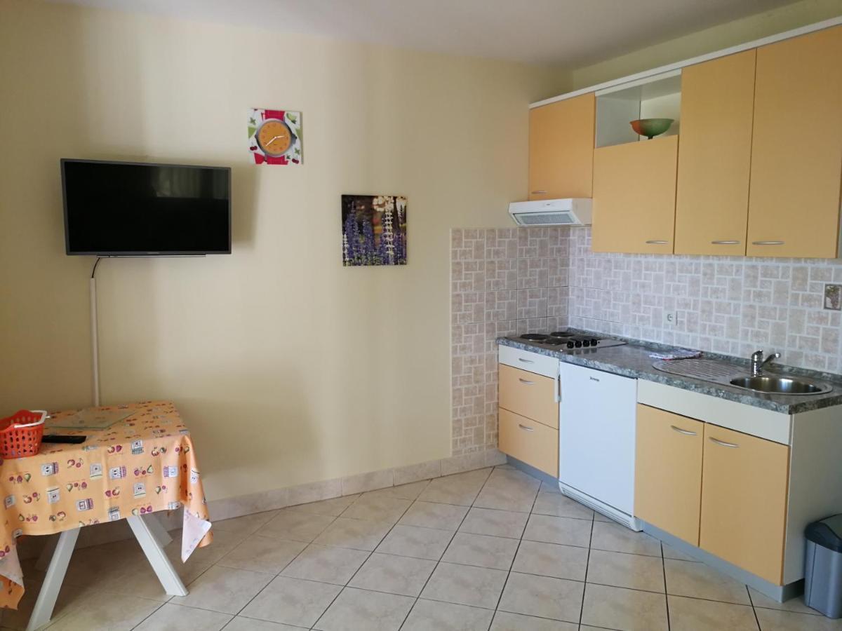 Apartmani Ban Omišalj Exteriér fotografie