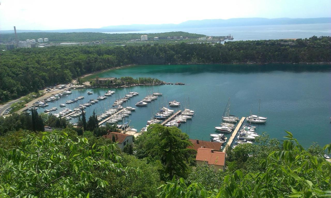 Apartmani Ban Omišalj Exteriér fotografie